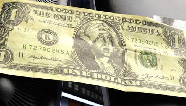 Курс доллара в Украине обвалился на восьмимесячное "дно"