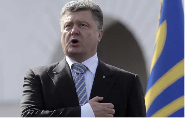 Порошенко зарабатывает на поставках топлива сепаратистам "ЛДНР" – журналист