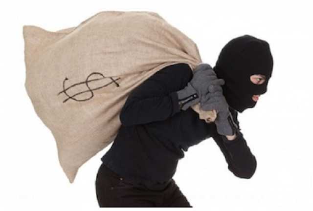 В Киеве уроженец Донетчины "обчистил" квартиру французского дипломата