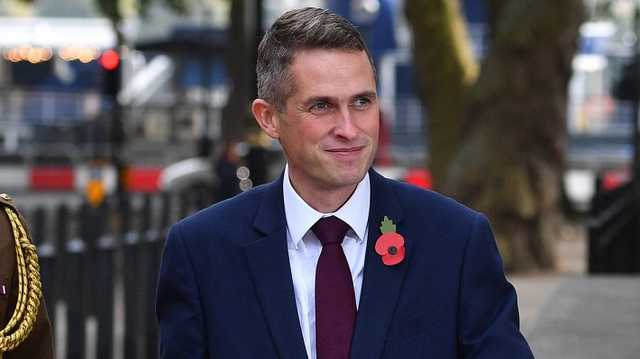 Министр обороны Британии: Россия должна отойти в сторону и заткнуться