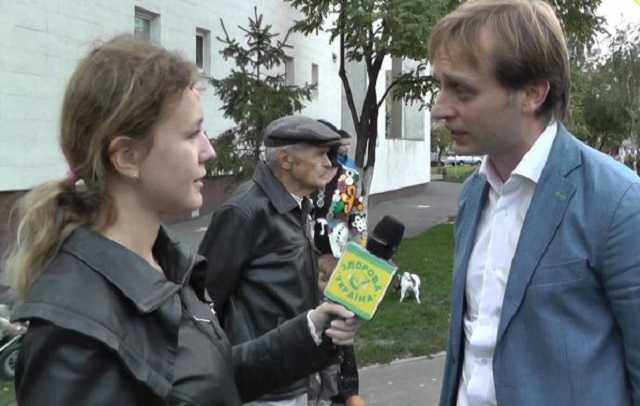 Стало известно, на кого переписали компанию киевского депутата Крымчака