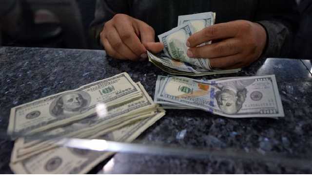 Курс доллара взлетел после долгого обвала