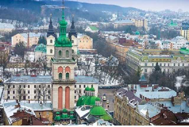 Во Львове россиян не пустили проголосовать за Путина