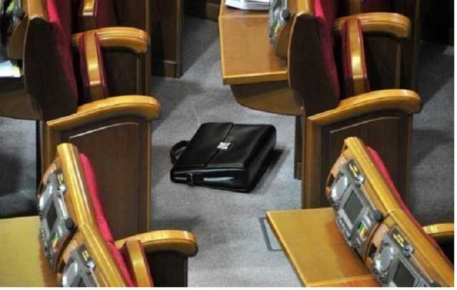 Нардеп: БПП – без п’яти хвилин політичні зомбі