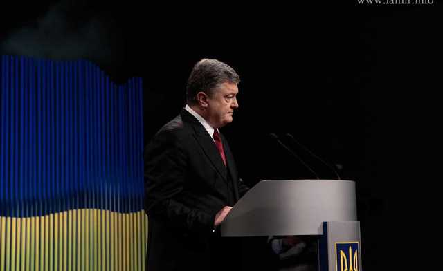 Жёлтая карточка для Порошенко от американских хозяев