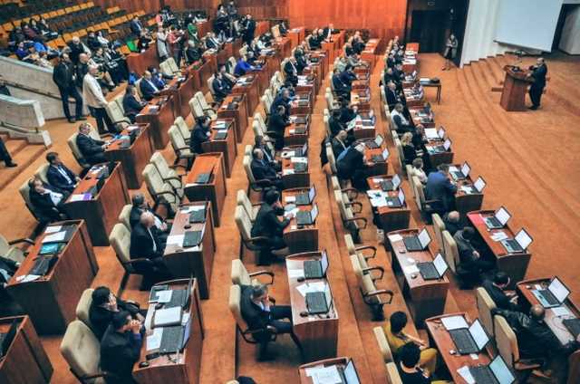 Ремонти та будівництво: як заробляють депутати Полтавської облради від «Батьківщини»