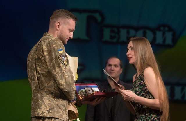 Полиция открыла дело о доведении до самоубийства героя АТО Волошина