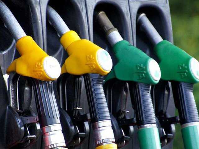Цены на бензин в Украине рванут вверх: стала известна причина