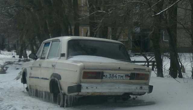 «На запчасти разбирают». В Донецке советуют не оставлять машины на улице