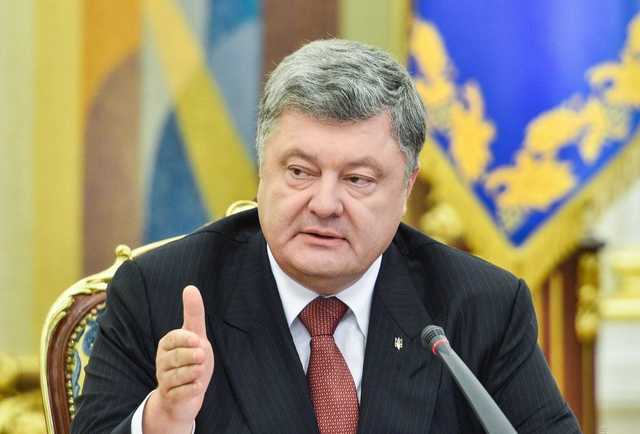 На оккупированной территории осталось $5 млрд активов банков, - Порошенко