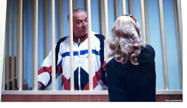 Половина стран Евросоюза высылает российских дипломатов из-за дела Скрипаля - Туск