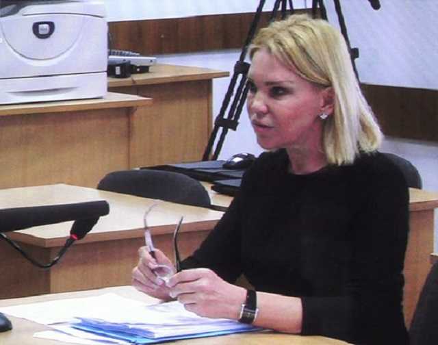 Как судья Гарник дебет с кредитом свести не смогла