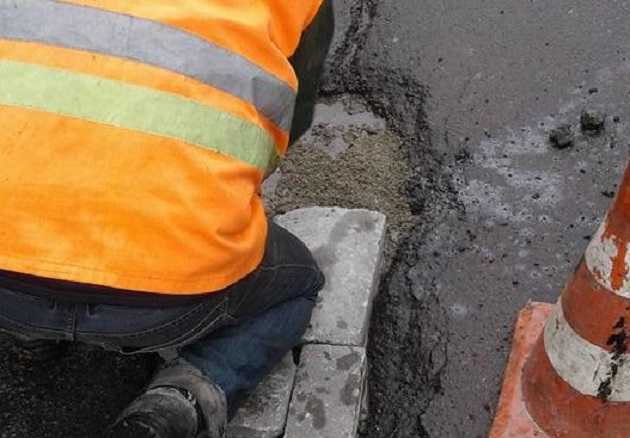 Ремонт дорог по-украински: соцсети в бешенстве