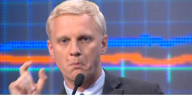 Антикоррупционер Шабунин задекларировал почти миллион гривен и смирительную рубашку