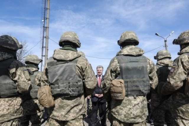 Мы с Меркель и Макроном дожали Путина - Порошенко