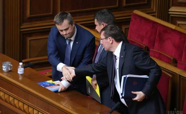 В Европе следят за ситуацией с Холодницким