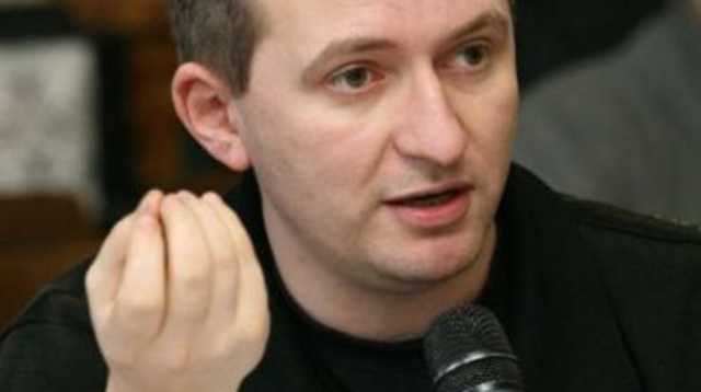 Глядя на декларации этой голоты, впору организовывать сиротский приют, - Романенко