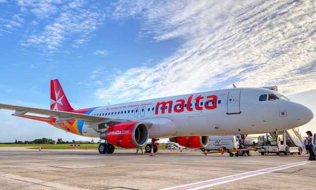 Летом запустят прямые рейсы из Киева на Мальту