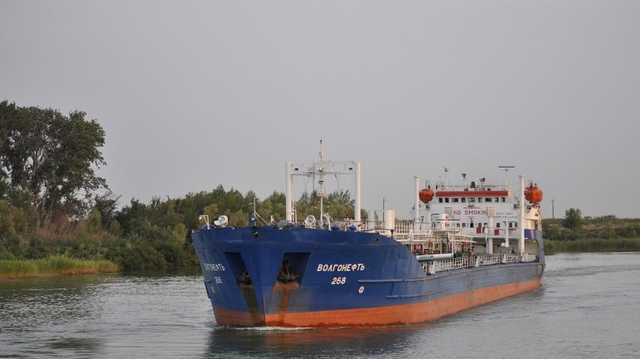 Блуждающий танкер: Как Россия может устроить крупную диверсию на Днепре