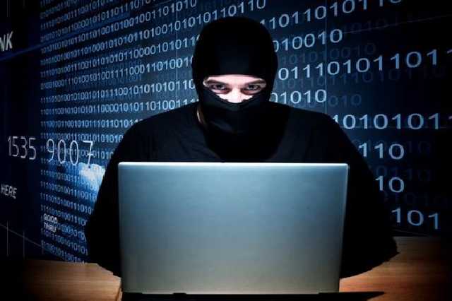 У бизнесмена украли 200 тысяч через мобильный терминал