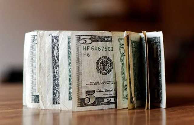 Міжнародні резерви України скоротилися до $18,2 млрд