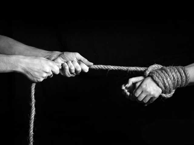 Банда в Варшаве наладила канал поставки "рабов" из Беларуси и Украины