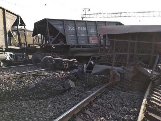 В "Укрзализнице" прокомментировали задержку поездов на Львовщине из-за аварии товарняка