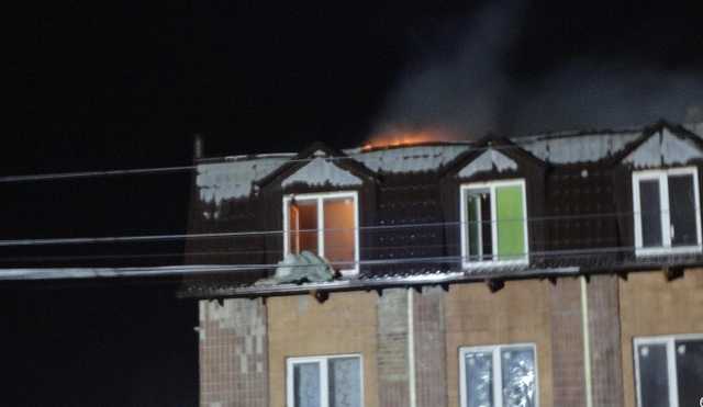 Жахлива пожежа в Броварах: люди в паніці рятувалися від вогню в домашньому одязі