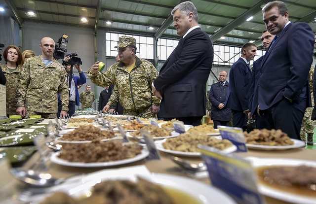 Кто крышует контрабанду в АТО: откровенное интервью с комендантом Зайцево