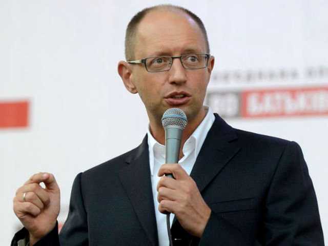 «Забудьте об этом»: у Яценюка рассказали о союзе с Порошенко