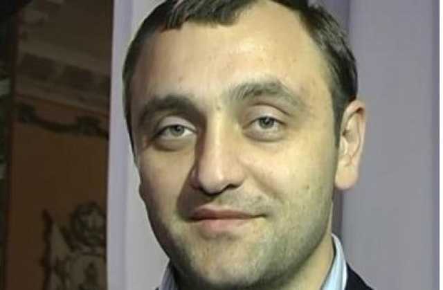 ГПУ в течение недели потребует экстрадиции организатора "титушек" из Франции