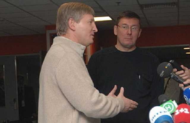 Станислав Речинский: “У Порошенко осталось два союзника – Ахметов и Луценко”