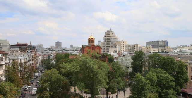 Отказ от высоток и запрет парковок: новые строительные нормы изменят жизнь украинцев