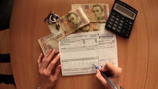 Cубсидии в Украине забирают из-за мобильных и поездок: кто вернет деньги