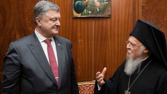 Апостол Петро Другий: Навіщо Порошенко взявся за релігійні реформи