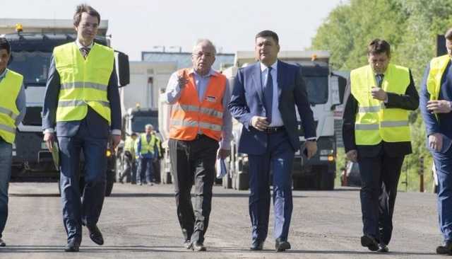 Михаил Подоляк: “Мальчики из песочницы”