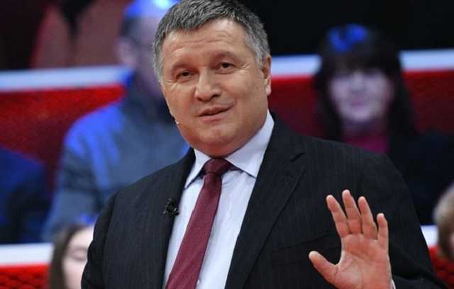 "Народный фронт" имеет влияние на руководство Госбюро расследований – Найем