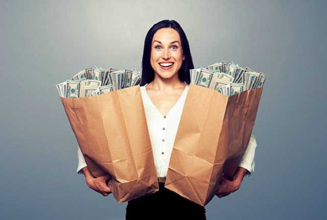 Шубы, авто и миллионы: топ-5 самых богатых жен украинских министров