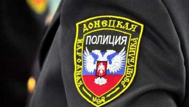 «Вы слишком быстро шли»: в Донецке без причины «силовики» останавливают прохожих