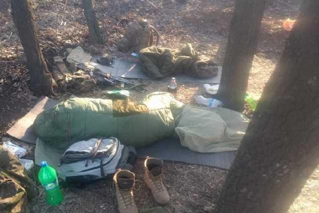 В сети показали "дом" украинского разведчика на Донбассе