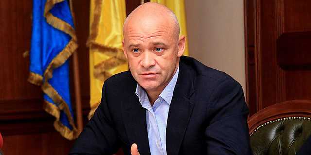 Труханов после обвинений в бандитизме заговорил по-украински