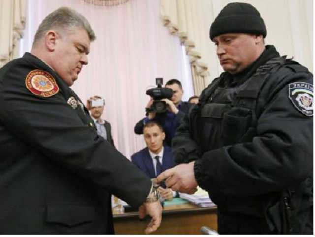 Суд признал незаконным увольнение Бочковского с должности главы ГСЧС