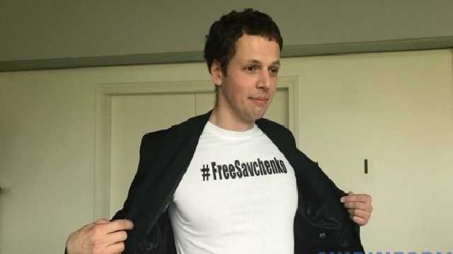 Россияне в ПАСЕ одели футболки с надписью FreeSavchenko
