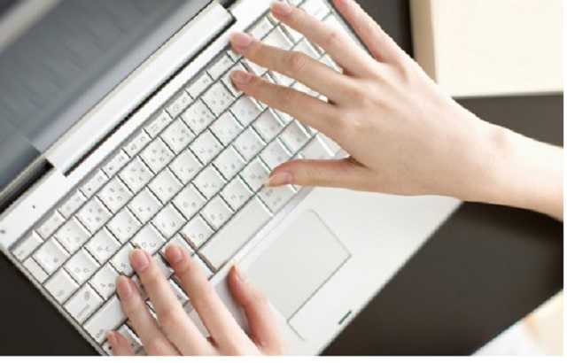 "Это стыд и позор". Дубилет про электронный сервис в Украине