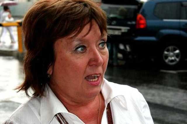 "Группа негодяев": появилось видео с облитой кефиром в Киеве Витренко