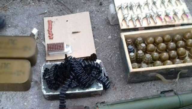 У жителя Мариуполя изъяли гранатометы и ящик гранат