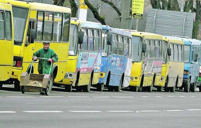 Охота на маршрутки. Водители ездят в нетрезвом состоянии и нарушают правила