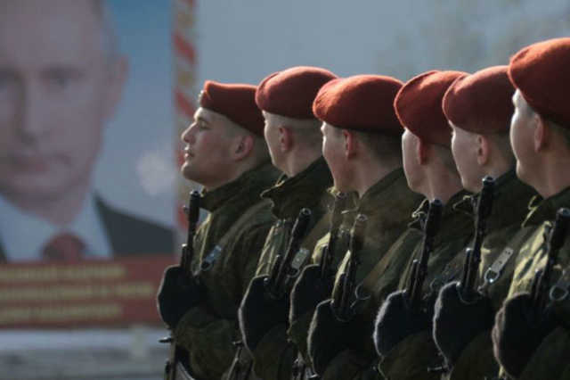 Спецвойска Путина вводят на Донбасс: появились подробности