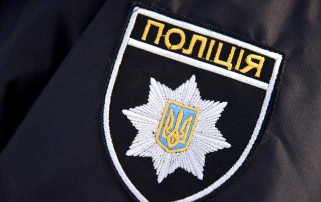 У Чернівцях на Соборній площі сталася різанина