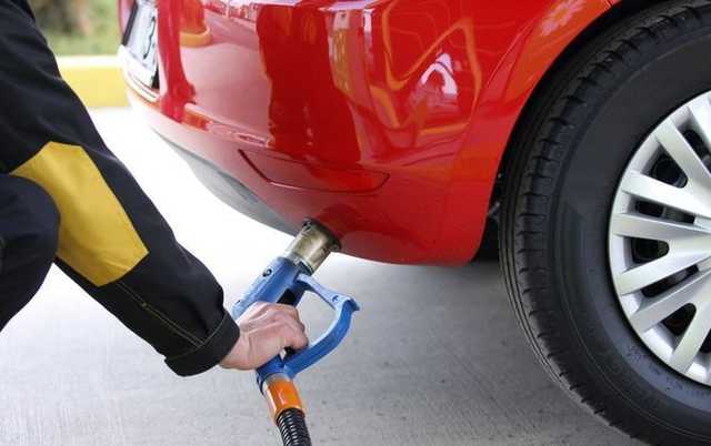 В Украине спрогнозировали рост и падение цен на автогаз